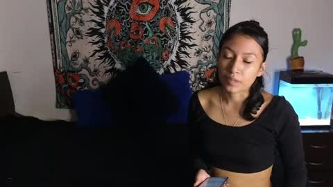 Sophia  Tony online show from 5, 5, 2026