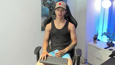 tony_petrov online show from 14, 11, 2025