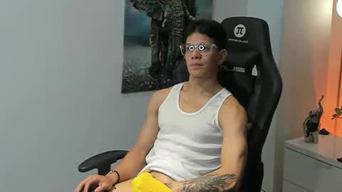 tony_petrov online show from 16, 11, 2025