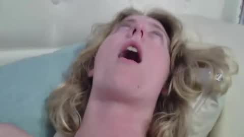 toofreakyforu online show from 11, 4, 2026