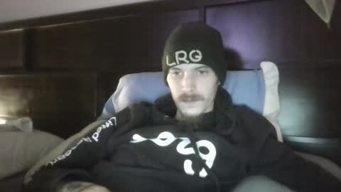 Snapshot of tootall803 chatting on 3, 12, 2024 TooTall803 online show from 3, 12, 2024