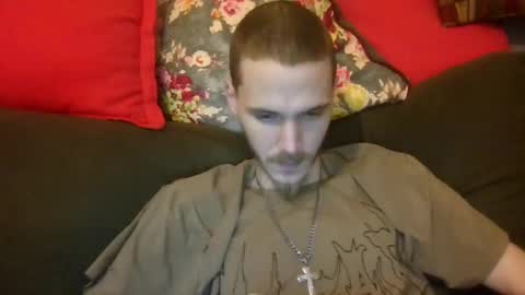 Snapshot of tootall803 chatting on 27, 9, 2025 TooTall803 online show from 27, 9, 2025