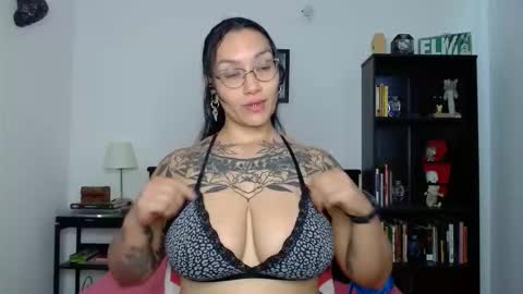 toothyy online show from 5, 5, 2026