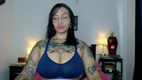 Snapshot of toothyy chatting on 9, 7, 2026 toothyy online show from 9, 7, 2026