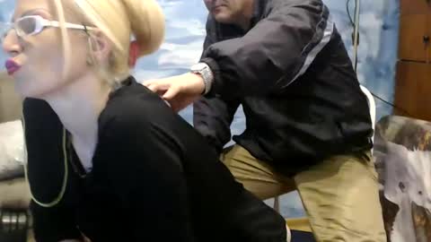 Snapshot of topdrivers chatting on 6, 2, 2025 Tara J online show from 6, 2, 2025