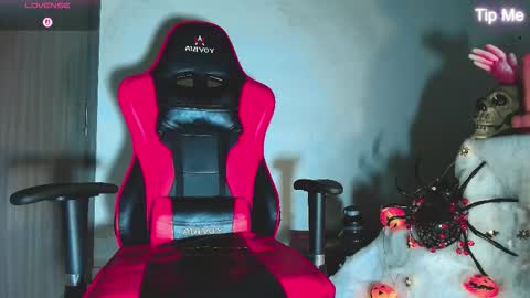 Toplayboy online show from 9, 11, 2025