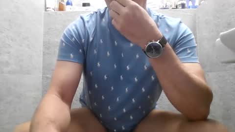 Snapshot of topsecreton chatting on 24, 4, 2026 topsecreton online show from 24, 4, 2026