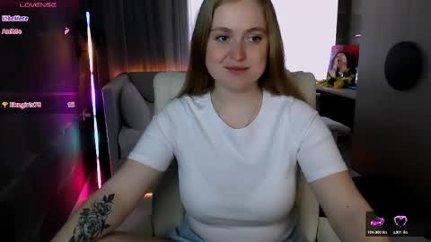 tori_blond online show from 10, 5, 2026