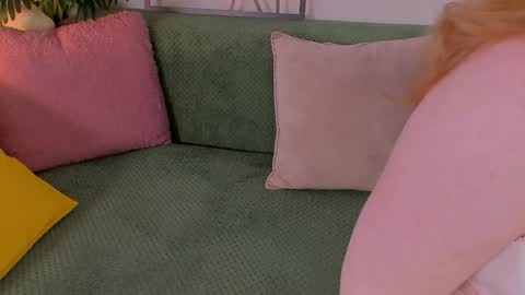 Tori online show from 21, 9, 2025