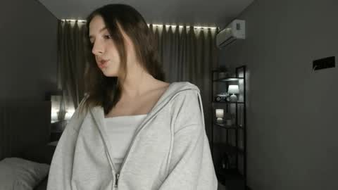 Snapshot of toshacress chatting on 10, 2, 2026 Kate online show from 10, 2, 2026