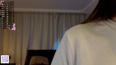 Snapshot of toshacress chatting on 30, 4, 2026 Kate online show from 30, 4, 2026