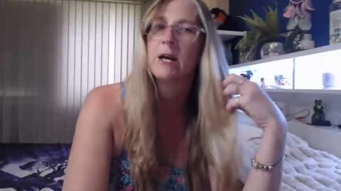 Milly online show from 5, 3, 2026