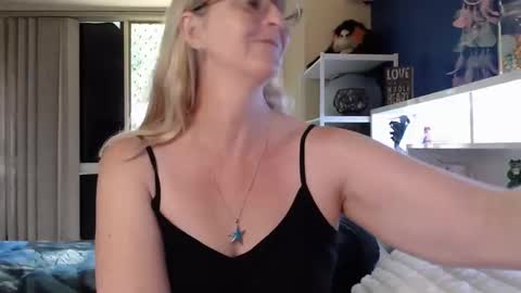 Milly online show from 16, 3, 2026