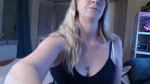 Milly online show from 27, 4, 2026