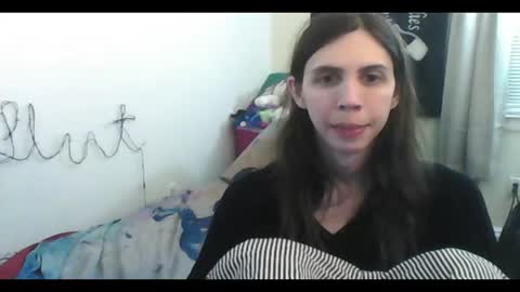 Luna online show from 10, 6, 2026