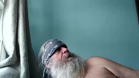 Snapshot of totallyawesome_65 chatting on 1, 12, 2025 totallyawesome_65 online show from 1, 12, 2025