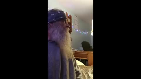 Snapshot of totallyawesome_65 chatting on 18, 12, 2025 totallyawesome_65 online show from 18, 12, 2025