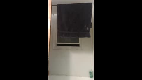 Snapshot of totallyawesome_65 chatting on 14, 1, 2026 totallyawesome_65 online show from 14, 1, 2026