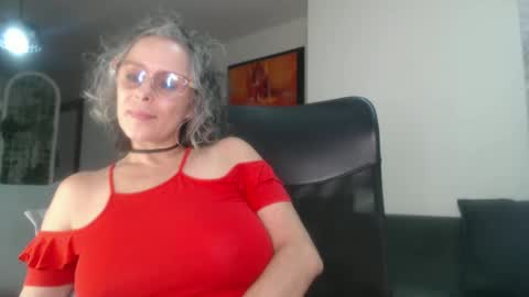 TotyPink online show from 30, 1, 2025