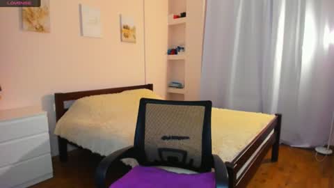 Snapshot of toxic_lina chatting on 29, 7, 2026 Ellina online show from 29, 7, 2026