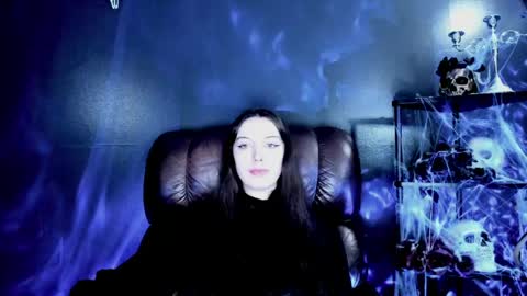 toxicdomme online show from 16, 4, 2026