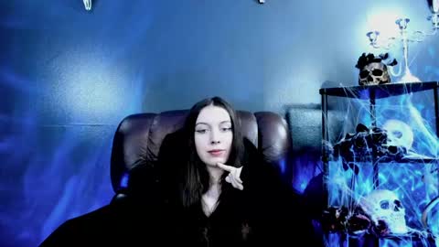 toxicdomme online show from 23, 4, 2026
