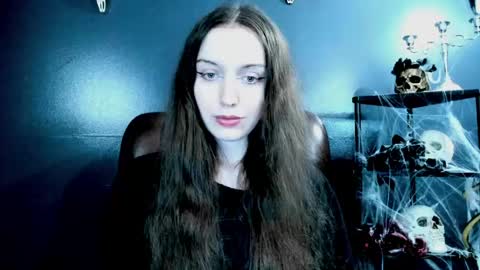 toxicdomme online show from 24, 4, 2026