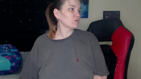 Snapshot of toxiclilly chatting on 10, 12, 2024 Lilly Miss Mistress Goddess Maam Queen Boss online show from 10, 12, 2024