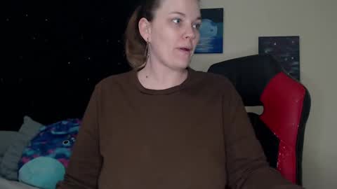 Snapshot of toxiclilly chatting on 21, 1, 2025 Lilly Miss Mistress Goddess Maam Queen Boss online show from 21, 1, 2025