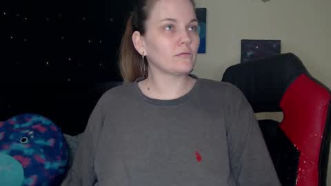 Snapshot of toxiclilly chatting on 12, 2, 2025 Lilly Miss Mistress Goddess Maam Queen Boss online show from 12, 2, 2025