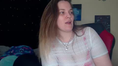 Snapshot of toxiclilly chatting on 21, 2, 2025 Lilly Miss Mistress Goddess Maam Queen Boss online show from 21, 2, 2025