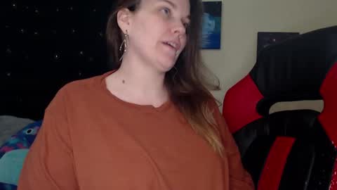 Snapshot of toxiclilly chatting on 9, 3, 2025 Lilly Miss Mistress Goddess Maam Queen Boss online show from 9, 3, 2025