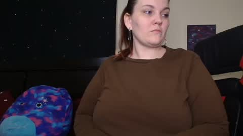 Snapshot of toxiclilly chatting on 27, 9, 2025 Lilly Miss Mistress Goddess Maam Queen Boss online show from 27, 9, 2025