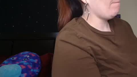 Snapshot of toxiclilly chatting on 4, 10, 2025 Lilly Miss Mistress Goddess Maam Queen Boss online show from 4, 10, 2025