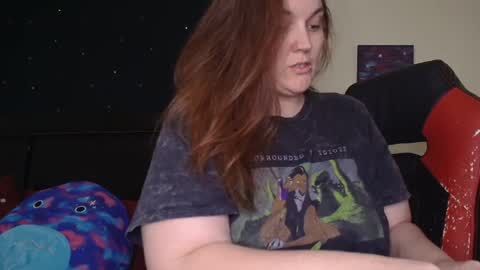 Snapshot of toxiclilly chatting on 29, 10, 2025 Lilly Miss Mistress Goddess Maam Queen Boss online show from 29, 10, 2025