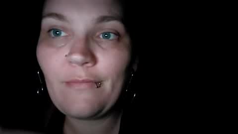 Lilly Miss Mistress Goddess Maam Queen Boss online show from 8, 5, 2026