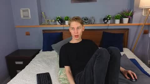 Snapshot of toxicpassion chatting on 4, 2, 2026 Max online show from 4, 2, 2026