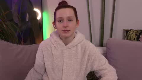 Bella online show from 21, 2, 2025