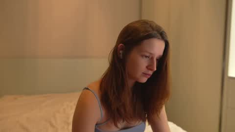 Bella online show from 11, 9, 2025