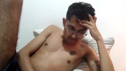 Snapshot of toy_sweet chatting on 19, 5, 2026 Xander online show from 19, 5, 2026