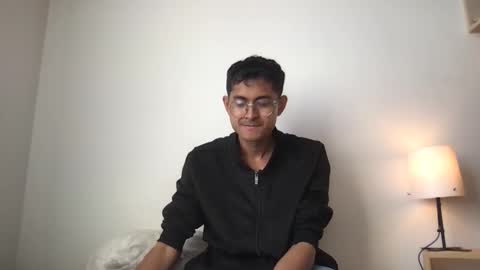 Snapshot of toy_sweet chatting on 26, 5, 2026 Xander online show from 26, 5, 2026