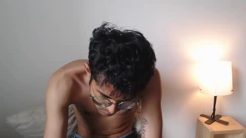 Snapshot of toy_sweet chatting on 2, 7, 2026 Xander online show from 2, 7, 2026
