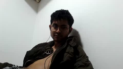 Snapshot of toy_sweet chatting on 8, 7, 2026 Xander online show from 8, 7, 2026