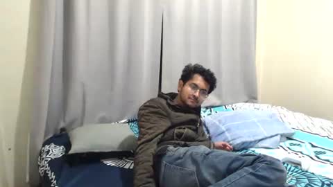 Snapshot of toy_sweet chatting on 7, 8, 2026 Xander online show from 7, 8, 2026