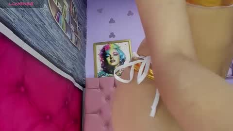 Snapshot of tracy_ks chatting on 4, 10, 2025 tracy_ks online show from 4, 10, 2025