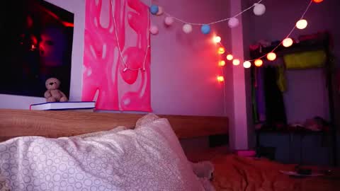 trans ballerina online show from 24, 2, 2025