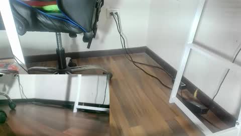 Snapshot of trans_selena chatting on 13, 10, 2025 Sexy Selena 1203 online show from 13, 10, 2025