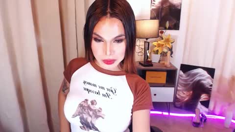 Selena the real cummer online show from 20, 12, 2025