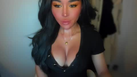 Snapshot of transnextdoor_ chatting on 6, 12, 2024 ALMIGHTY GODDESS VALENTINA online show from 6, 12, 2024