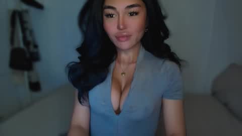 Snapshot of transnextdoor_ chatting on 22, 2, 2025 ALMIGHTY GODDESS VALENTINA online show from 22, 2, 2025